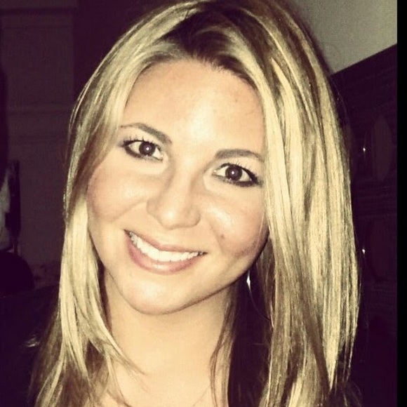 Meet your Posher, Anne bouressa - Picture 1 of 1